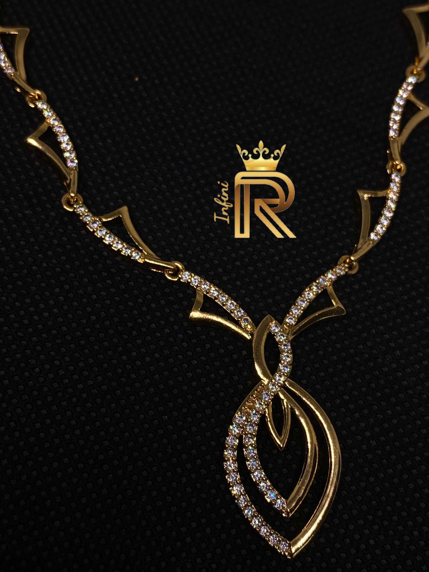 Elegant floral design Indian Choker | Modern Elegant Design