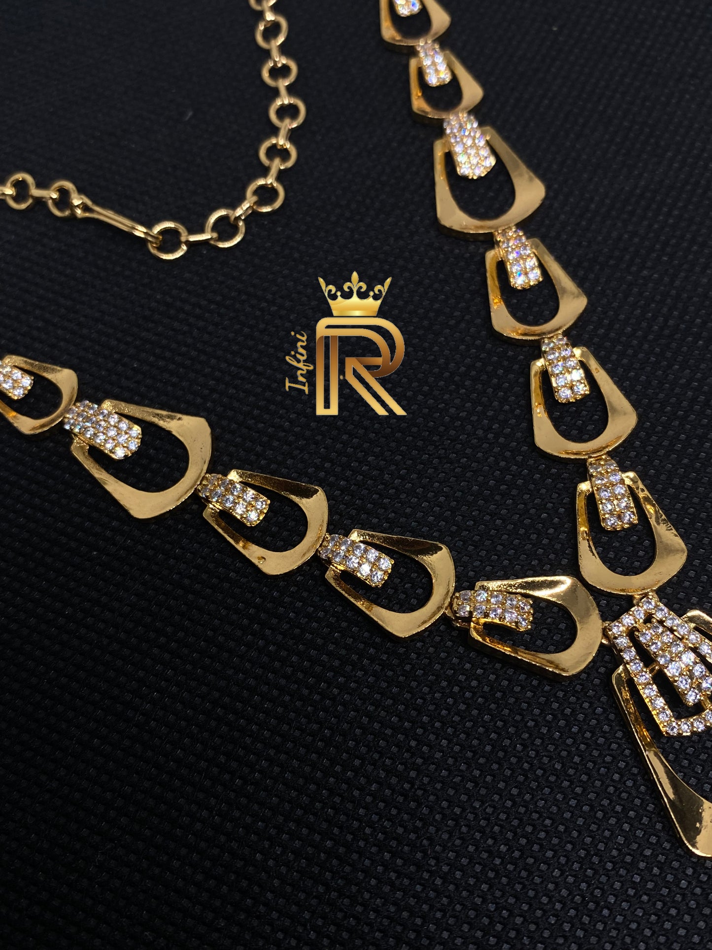 Royal & Elegant Step Diamond Design