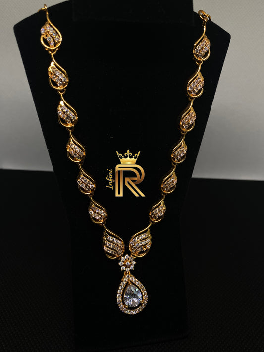 Big oval Diamond Pendant in choker style with floral designs