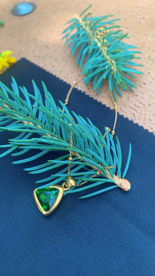 Royal Green Sapphire Premium Exclusive Gift 18K Gold ,  Exclusive look for princess, Dainty, All the glitter is gold