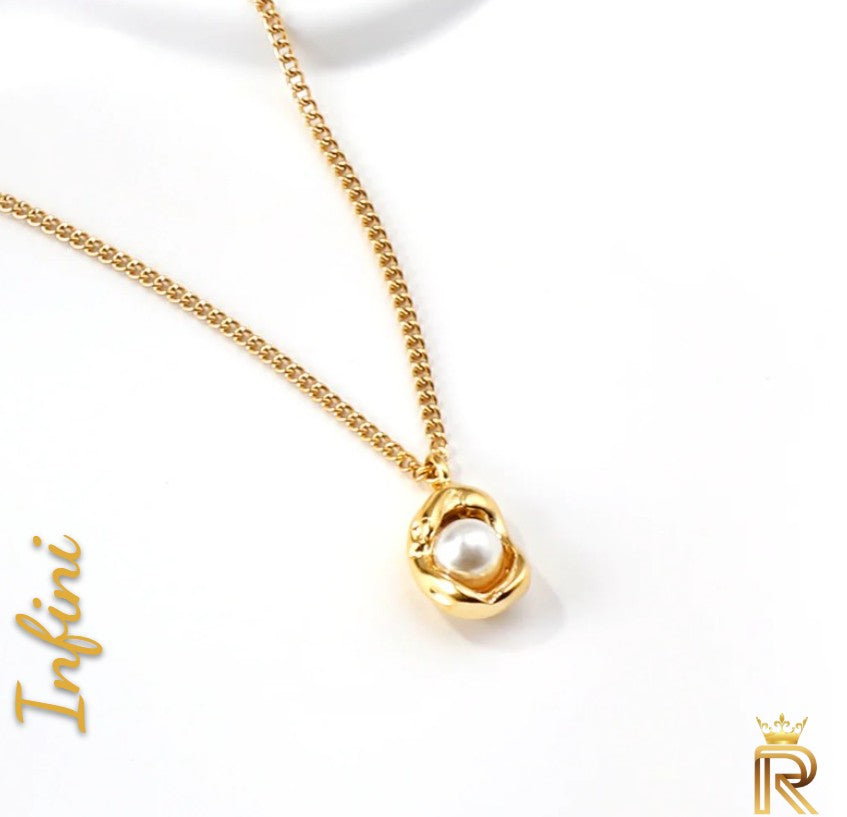 18K Gold Premium Exclusive Gift, Minimalist Freshwater Baroque pearl, Dainty Pearl Necklace